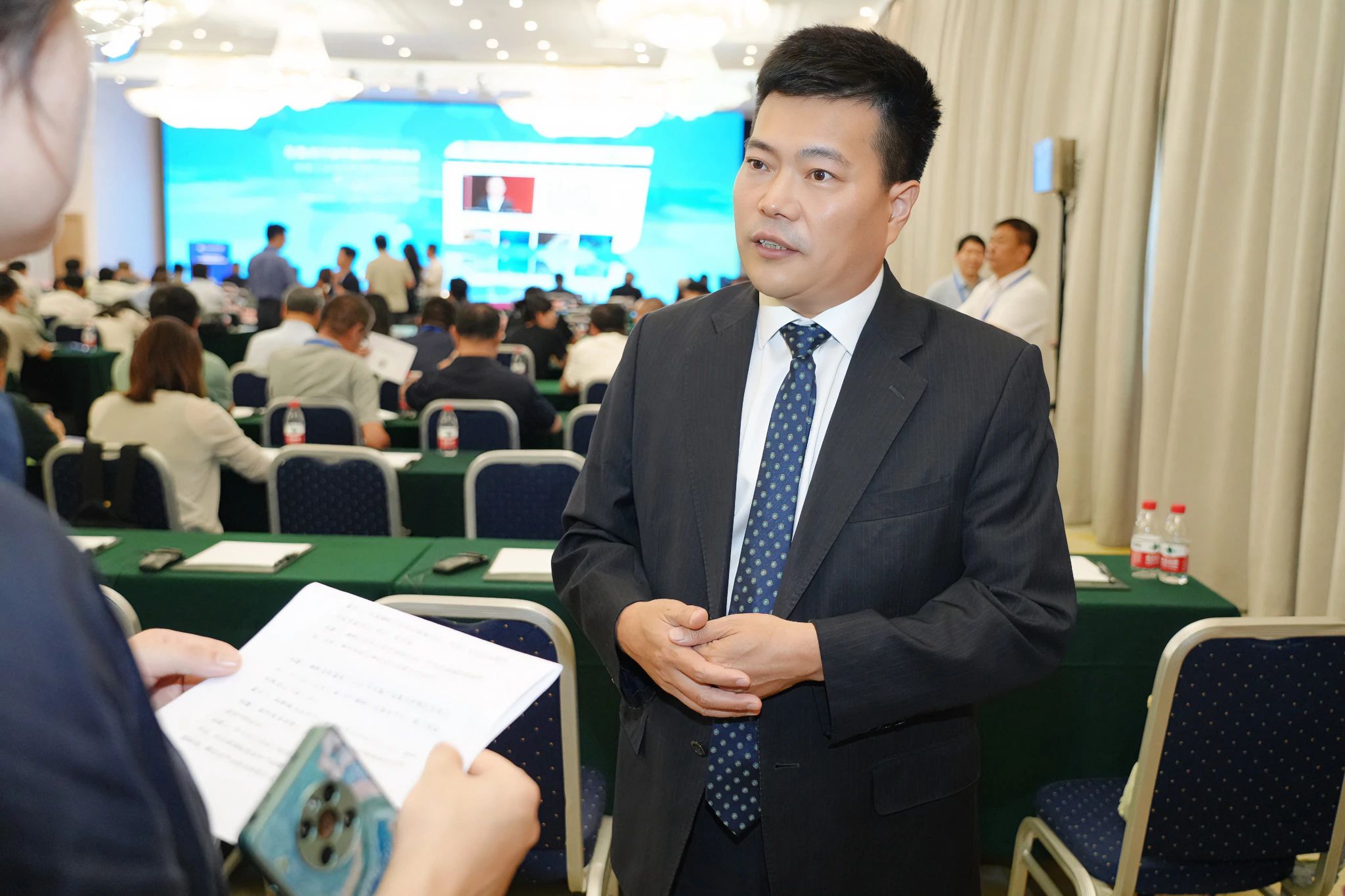 新华10.jpg