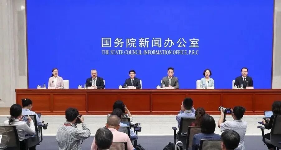 国务院.jpg 国务院.jpg